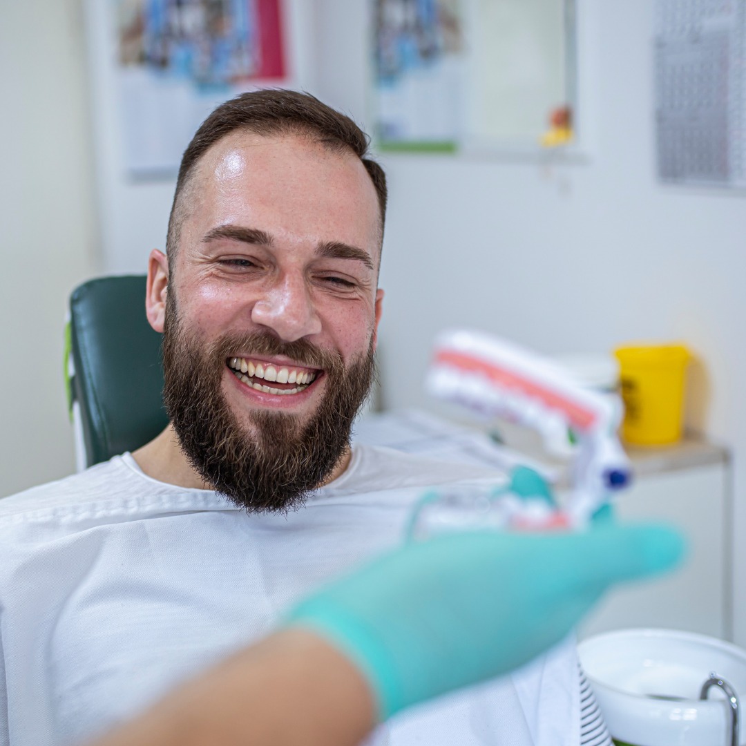 Paciente Sorrindo - Odonto Premium BH